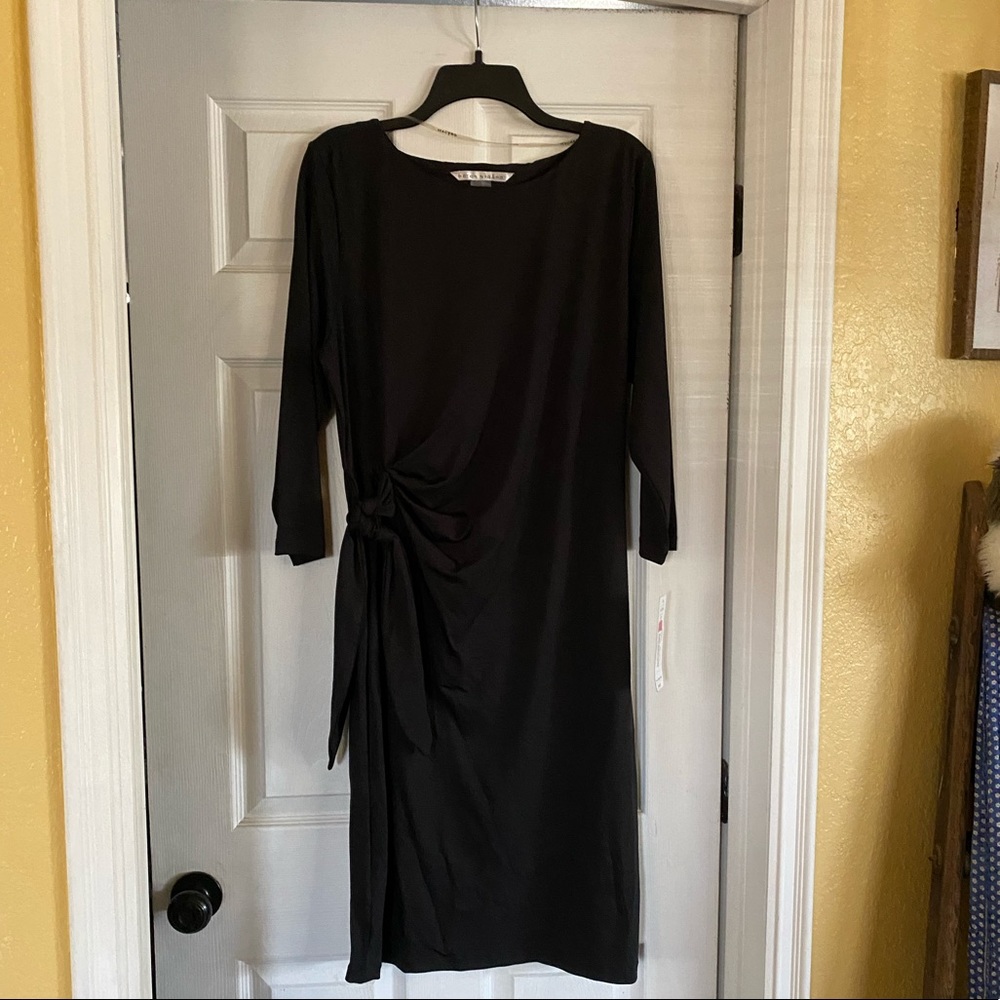 Women’s black sheath dress